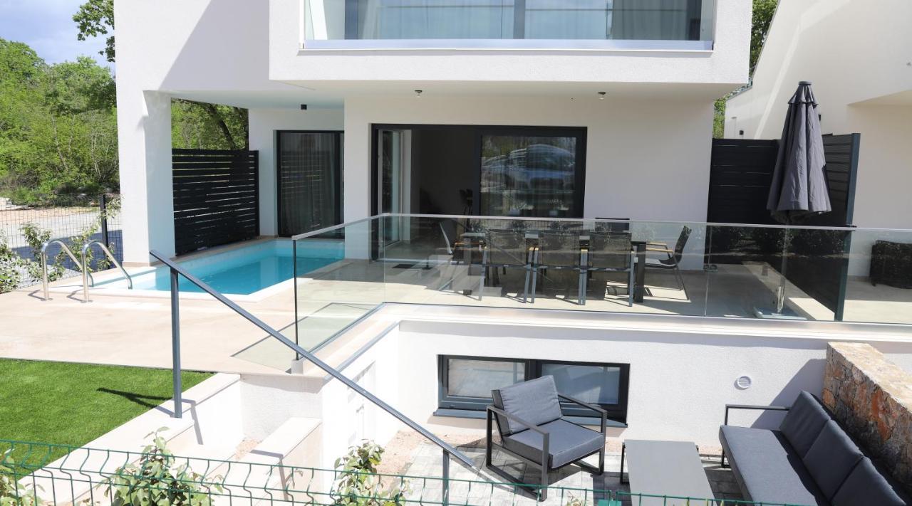 Brand New Apartment With Private Pool Njivice Exteriér fotografie